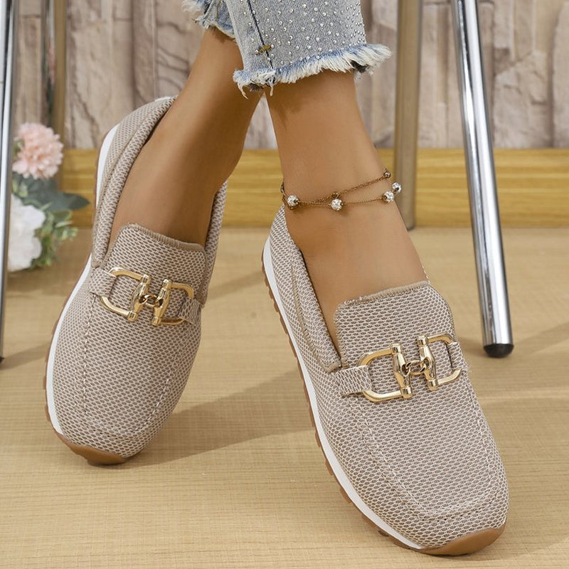 Aria Mesh Loafer | Mocasines Transpirables con Hebilla Metálica