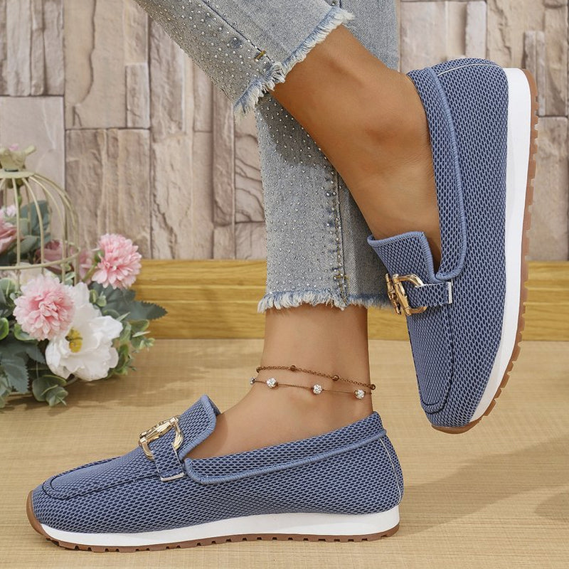 Aria Mesh Loafer | Mocasines Transpirables con Hebilla Metálica