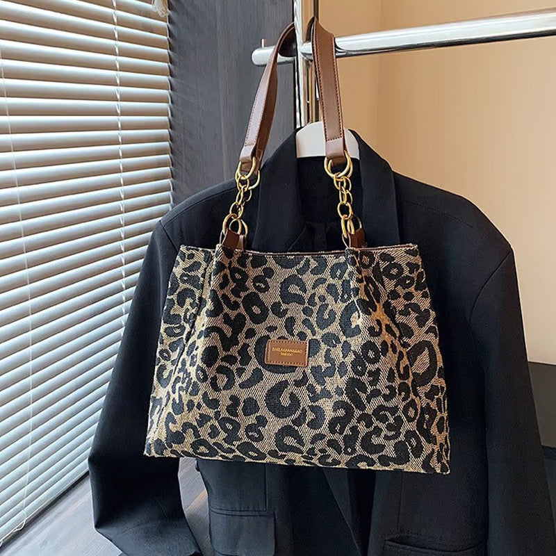LEOPARD | Estilo Jacquard Premium